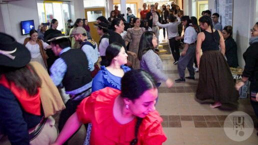 Día Mundial del Folklore, muestra en el hall